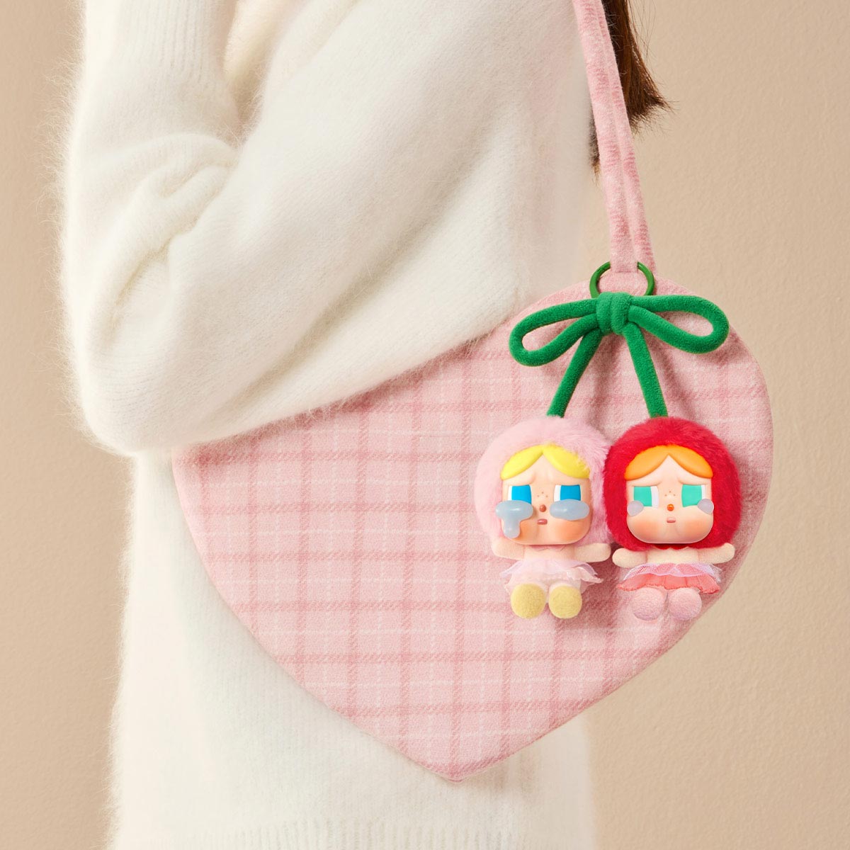CRYBABY Crying For Love Series-Vinyl Plush Hanging Card (Love You Very Much)